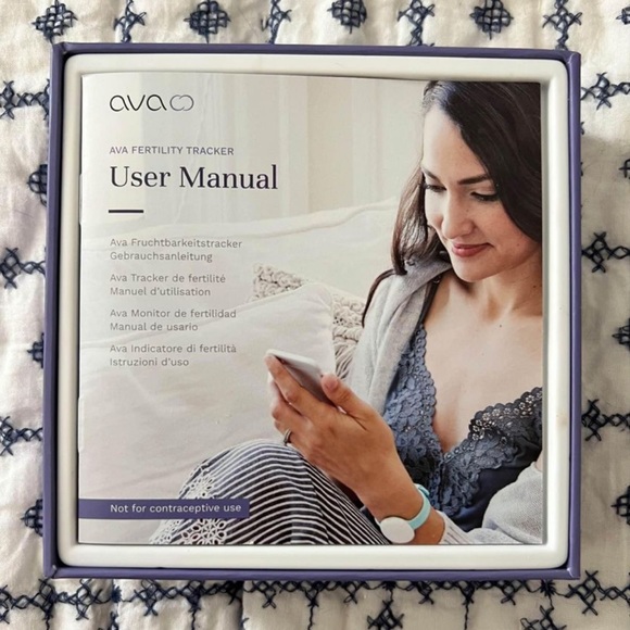 Ava Fertility Bracelet 2.0 - Picture 2 of 3